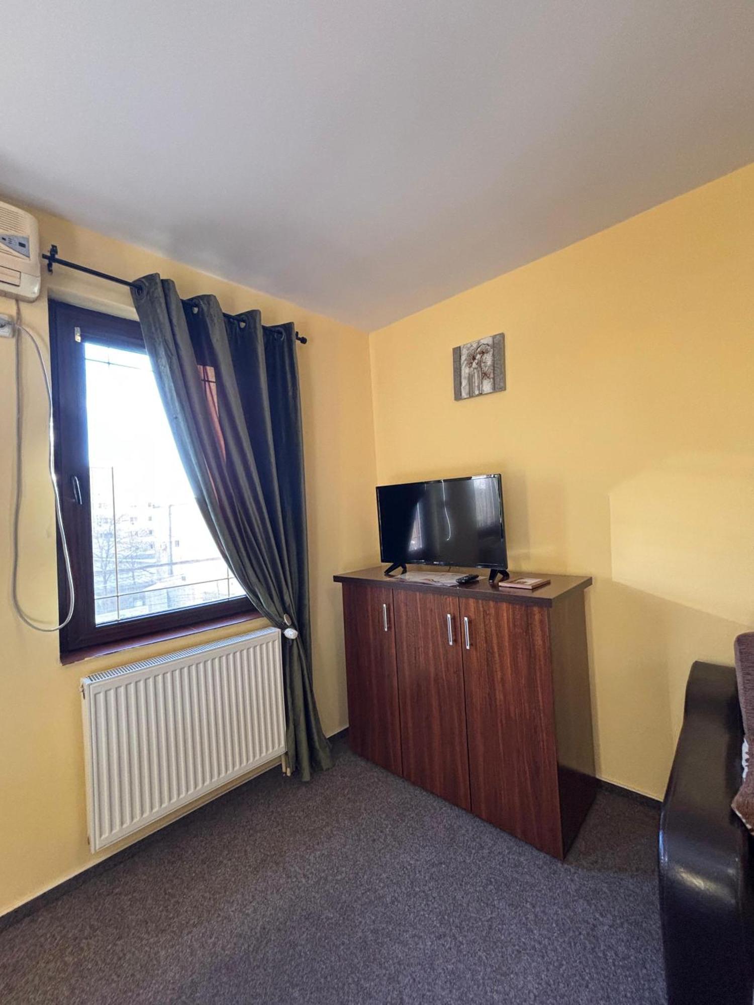 La O Barfa Apartment Ploieşti Exterior foto